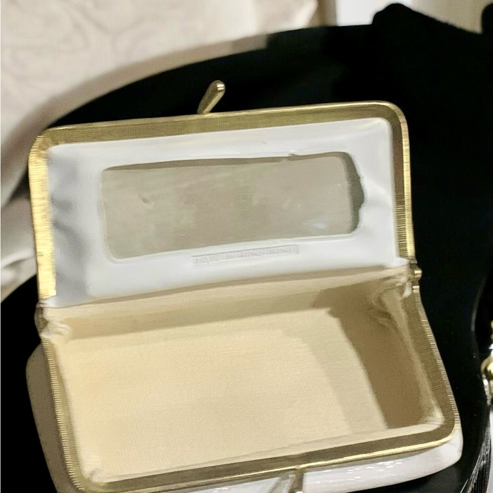 Vintage Made in Hong Kong White Clutch w/ Metal Gold Tone Trim - Picture 4 of 12